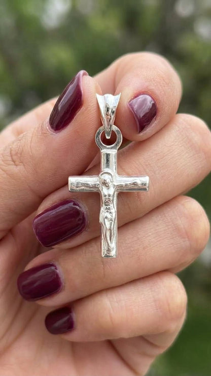 925 Sterling Silver Small Crucifix Cross Pendant Gift -Round Tube Desing