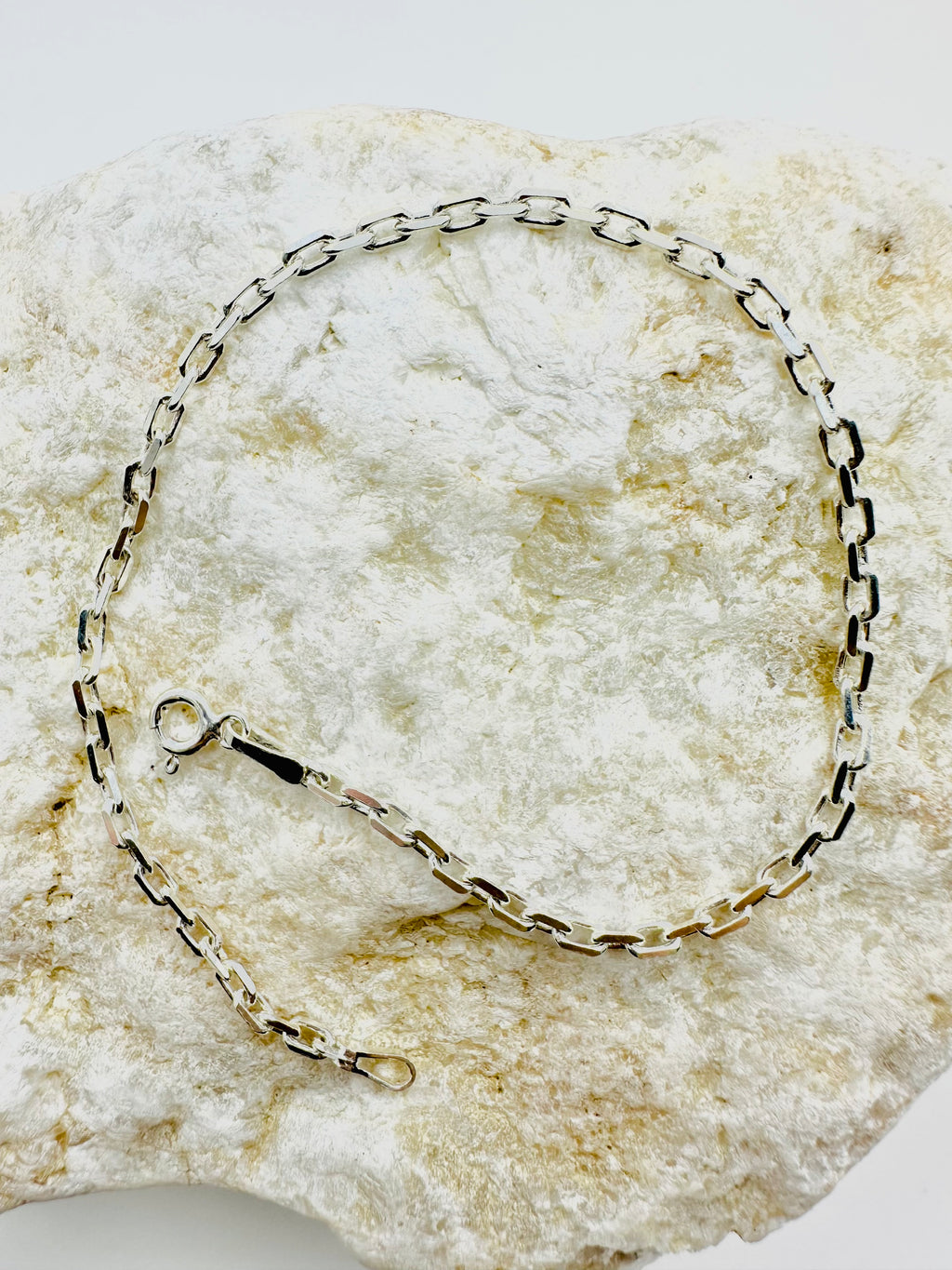 Chain the Men Sterling Silver Minimalist Mens Bangkok Cable Bracelet 8 inch