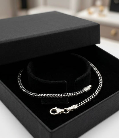Chain the Men Black Silver Mens 3mm Curb Bracelet - Bat Design