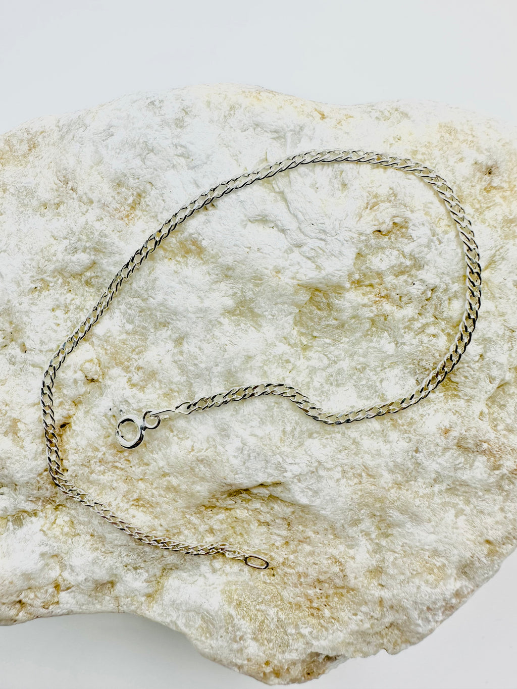 Chain the Men Sterling Silver Minimalist Mens California Curb Bracelet 8 inch