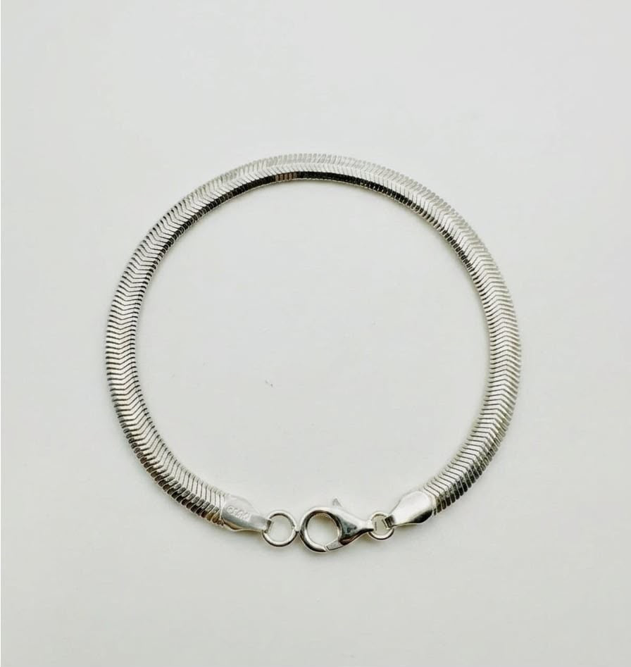 Chain the Men Black Silver Mens 5mm Herringbone Bracelet - Comfortable Design