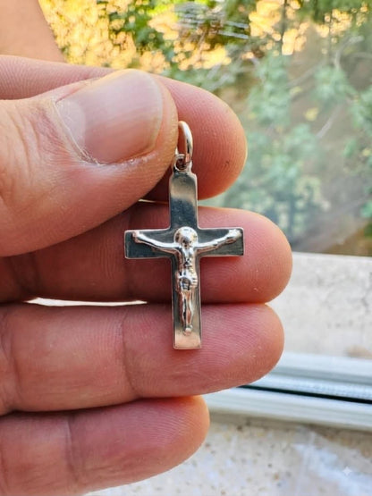 925 Sterling Silver Casual Everyday Handmade Crucifix Pendant