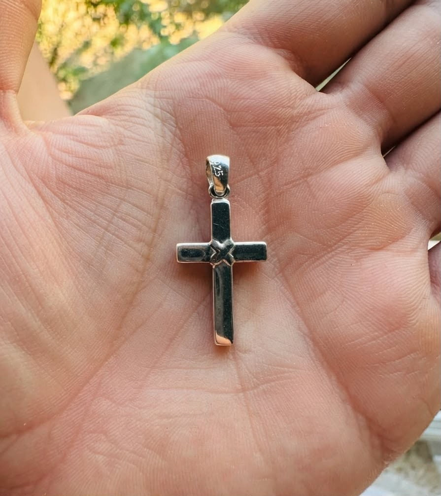 925 Sterling Silver London Cross Pendant Gift