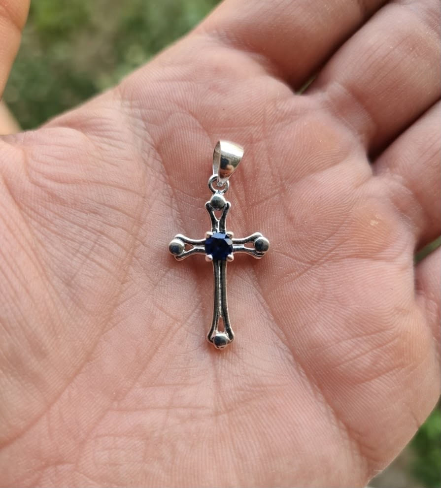 925 Sterling Silver Blue Sapphire Stone Setted Cross Pendant Gift